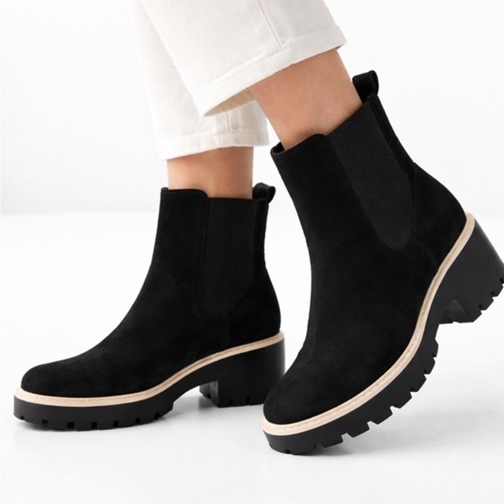Dolce Vita Suede Chelsea Lug Sole Boot Black Women’s 8.5